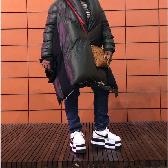 Unravel project oversized down jacket! Great for the winter weather!🔥🔥🔥🔥 - Picture 9 of 9